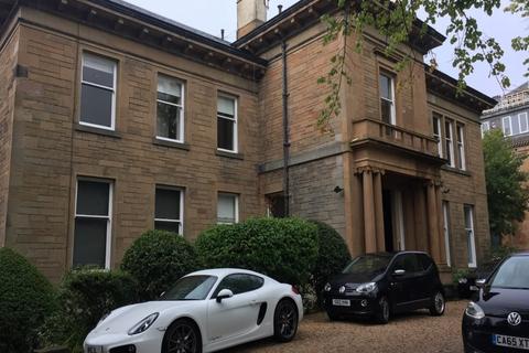 undefined, Cleveden Drive, Glasgow G12