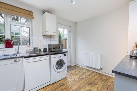 28 Benchfield Close, East Grinstead, RH19 3NZ