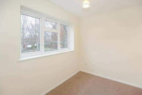 2 bedroom flat to rent, Harold Evers Way, Kidderminster DY10