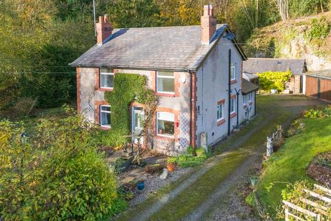 3 bedroom cottage for sale, Maes Y Cyffion, Rhesycae Road, Hendre CH7