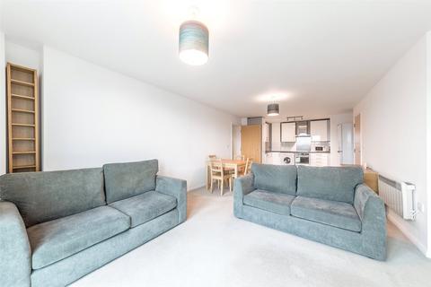 2 bedroom apartment for sale, Admiral House, London SW8