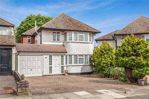 3 bedroom detached house for sale, Mill Ridge, Edgware HA8