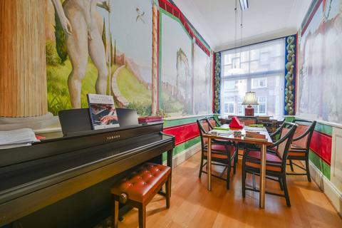 3 bedroom flat for sale, Montagu Mansions, Marylebone, London, W1U