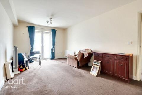 1 bedroom retirement property for sale, Rose Court, Romford, RM1 3AW