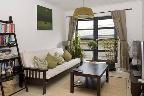 2 bedroom flat to rent, Back Church Lane, Aldgate, London, E1