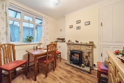 2 bedroom house for sale, Treblers Road, Crowborough