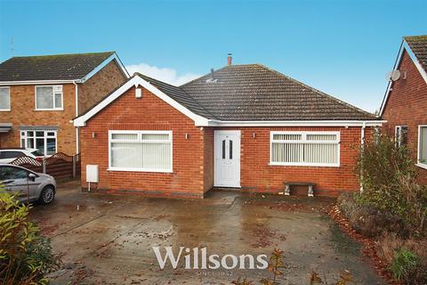 3 bedroom detached bungalow for sale, Wainfleet Road, Burgh Le Marsh, Skegness