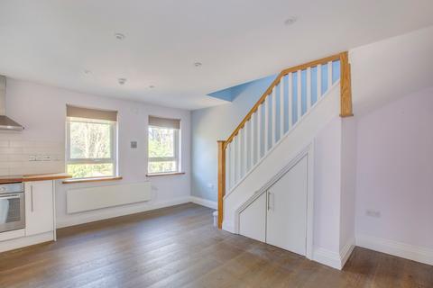 5 Bridgestone Drive, Bourne End, SL8 5XG