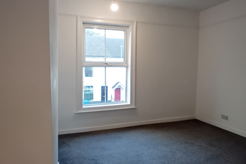 2 bedroom terraced house to rent, Livingstone Street, Norwich NR2