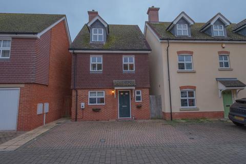 4 bedroom detached house for sale, Cheney Road, Minster, CT12