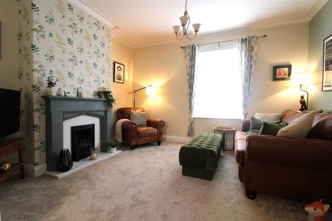 2 bedroom terraced house for sale, Hawthorn Terrace, Newcastle Upon Tyne NE15