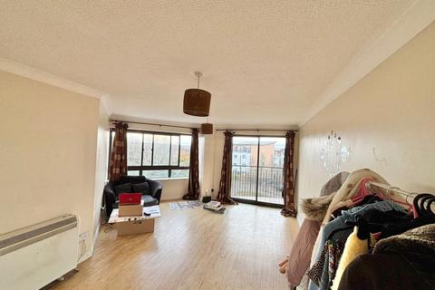 2 bedroom apartment to rent, South Fifth Street, Milton Keynes, MK9