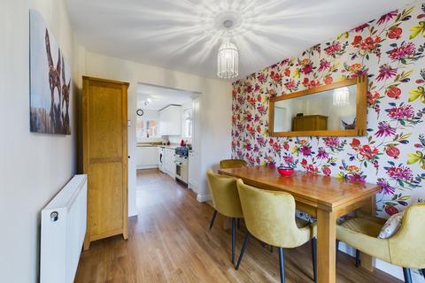 24 Barnstaple Close, Northampton, NN3 3BH