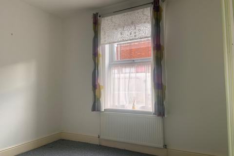 2 bedroom end of terrace house to rent, Marshall Street, Hull HU5