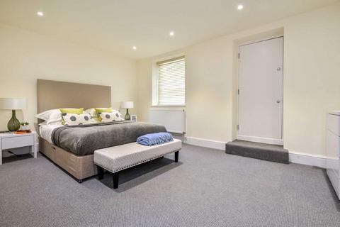 2 bedroom flat to rent, Brixton Hill, London SW2