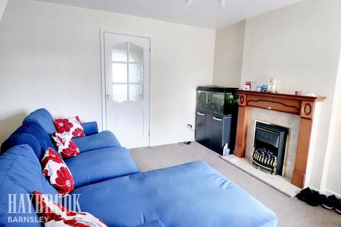 4 Cloverlands Drive, Staincross, Barnsley, S75 6EB