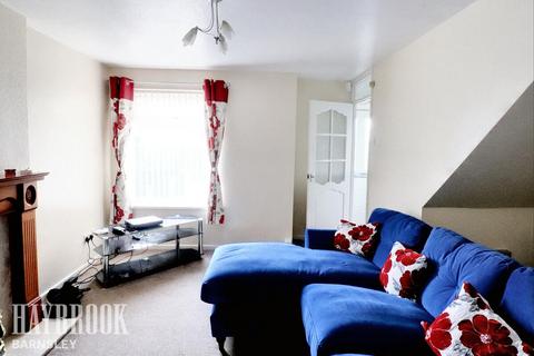 4 Cloverlands Drive, Staincross, Barnsley, S75 6EB