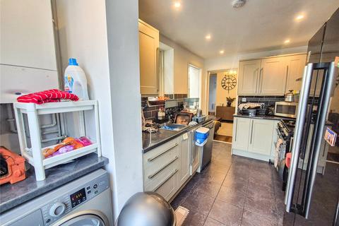 3 bedroom terraced house to rent, Vicarage Road, Croydon, CR0