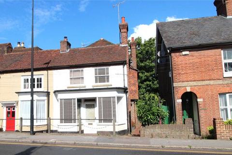 3 bedroom end of terrace house to rent, London Road, Forest Row, East Sussex