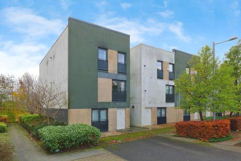 2 bedroom flat for sale, Firpark Close, Glasgow, G31