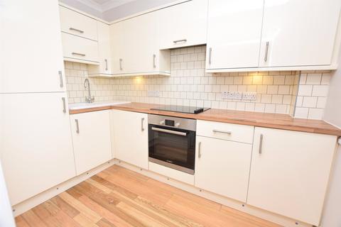 1 bedroom apartment for sale, Rushdon Court, Romford RM1