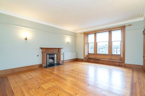 4 bedroom apartment to rent, Eglinton Crescent, Edinburgh, Midlothian