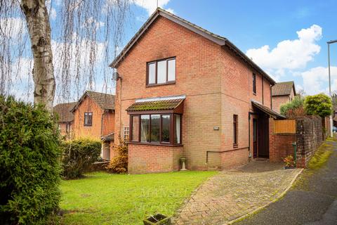 3 bedroom detached house for sale, Mallard Place, East Grinstead RH19