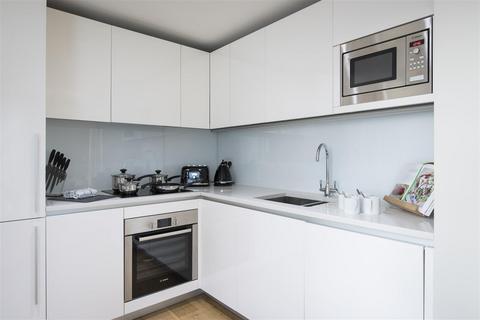 3 bedroom flat to rent, Merchant Square East, Paddington Basin W2