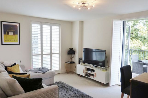 2 bedroom flat for sale, Charcot Road, London NW9