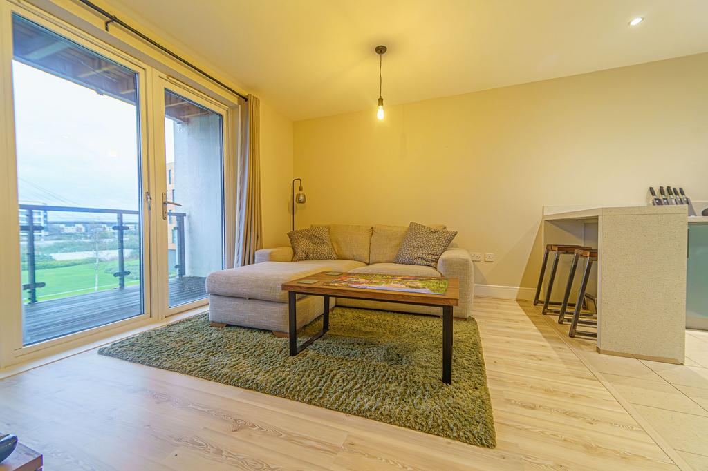 Kitchen/Lounge