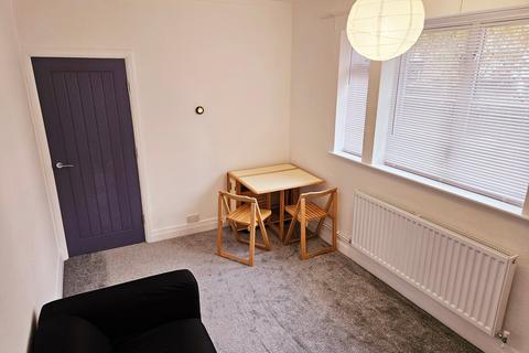 1 bedroom flat to rent, 52 Tyndall's Park Road, Tyndall's Park Road, Bristol BS8