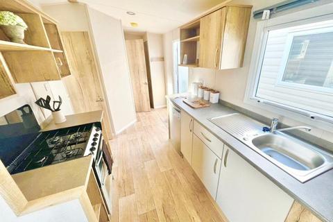 2 bedroom static caravan for sale, Oaklands Holiday Park