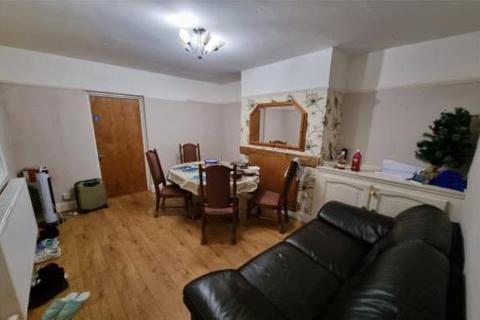 5 bedroom semi-detached house to rent, *£100pppw excl bills* 5 Bed on Pelham Crescent, Beeston