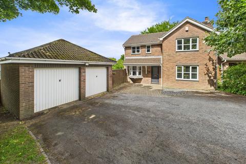4 bedroom detached house for sale, Marfells Way, Ruardean GL17
