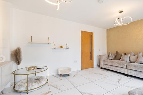 5 Bloom Drive, Coatbridge, ML5 4WG