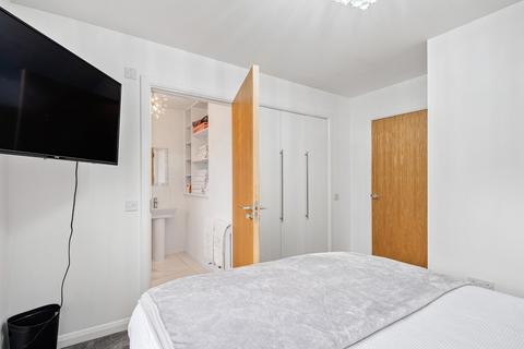 5 Bloom Drive, Coatbridge, ML5 4WG