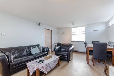 2 bedroom flat to rent, Kingston Hill, Kingston Hill, Kingston upon Thames, KT2