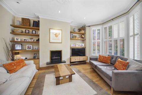 4 bedroom house to rent, Winchendon Road, Teddington TW11