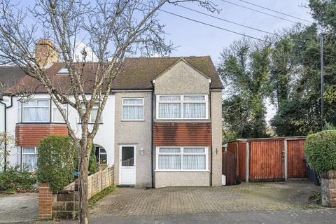 3 bedroom end of terrace house for sale, Coniston Road, Coulsdon CR5