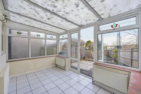 25 Coniston Road, Coulsdon, CR5 3BS