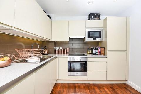 1 bedroom apartment to rent, 4 Holman Road, London, SW11