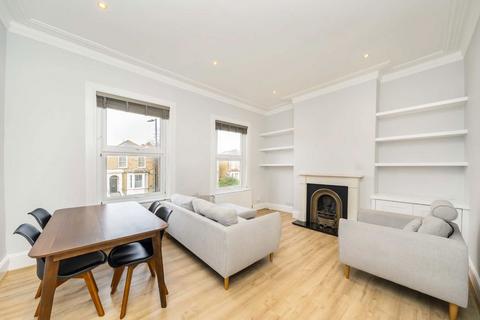 2 bedroom flat to rent, Barry Road, London SE22