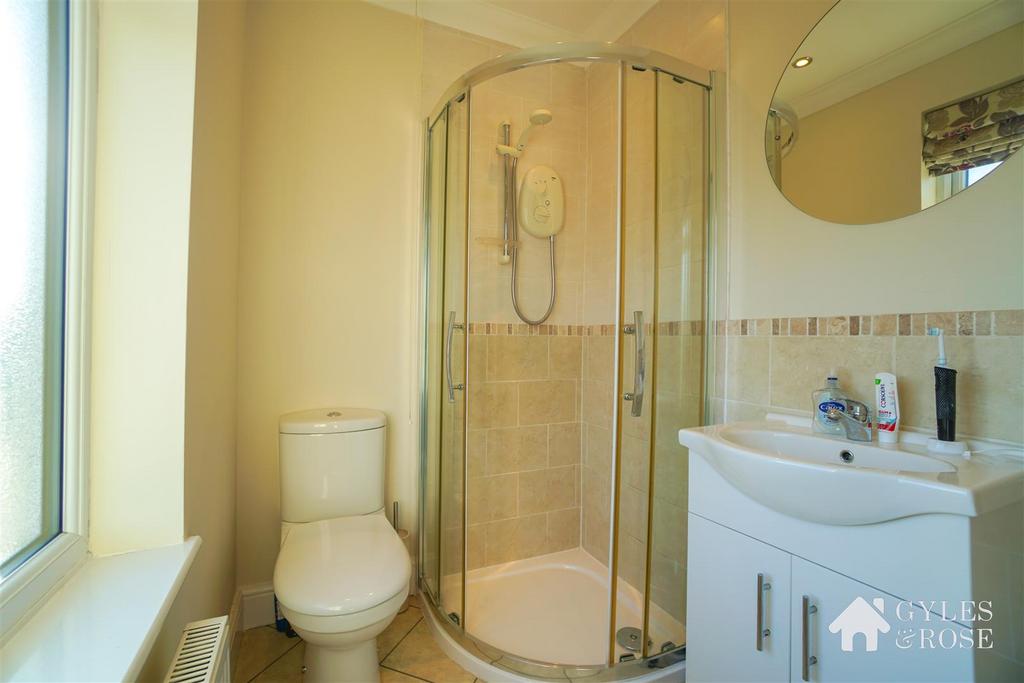 Ensuite