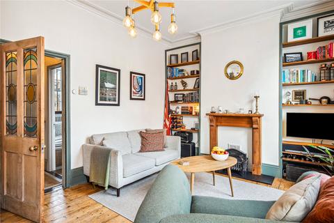 1 bedroom apartment for sale, Grafton Road, Kentish Town, London, NW5