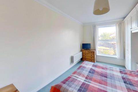 2 bedroom flat to rent, Whitworth House, 24 St Botolphs Road, Worthing, West Sussex, BN11