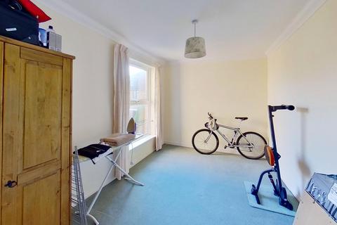 2 bedroom flat to rent, Whitworth House, 24 St Botolphs Road, Worthing, West Sussex, BN11