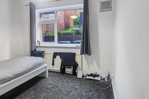 2 bedroom flat to rent, Milldun Way, High Wycombe HP12