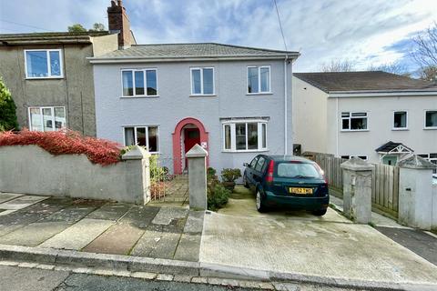 4 bedroom end of terrace house for sale, Dale Avenue, Plymouth PL6