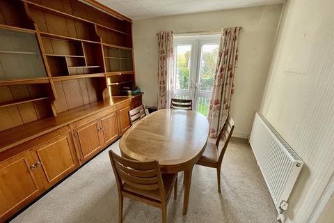 4 bedroom end of terrace house for sale, Dale Avenue, Plymouth PL6