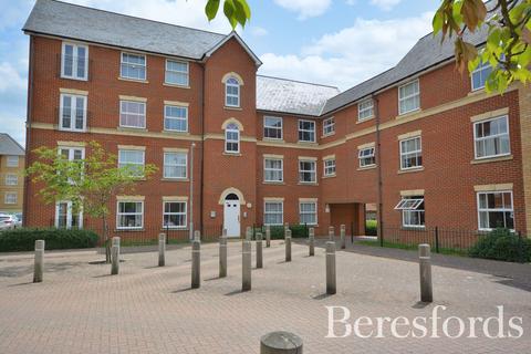 2 bedroom apartment to rent, Malyon Close, CM7